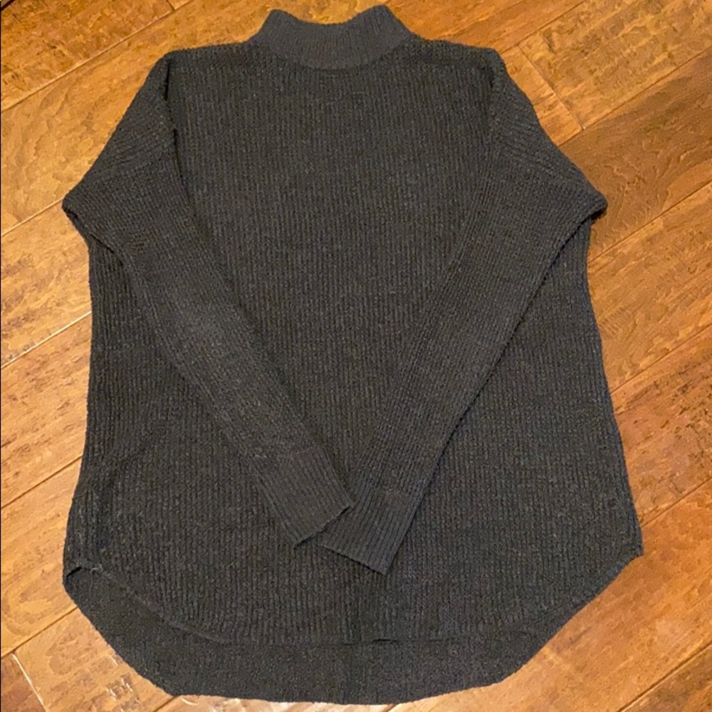 Women’s AE Small Petite Pullover Sweater